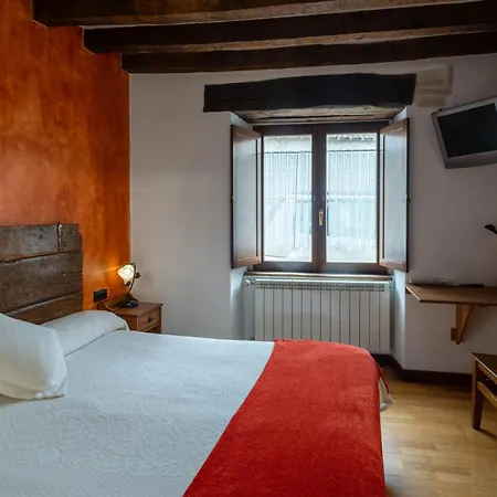 Zadorra Etxea Casa Casa rural Salvatierra